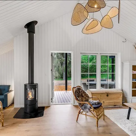 3 Bedroom Awesome In Dom wakacyjny Tisvilde