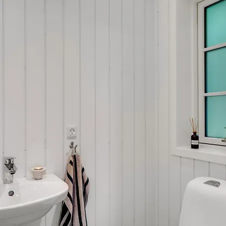 3 Bedroom Awesome In Σπίτι διακοπών *